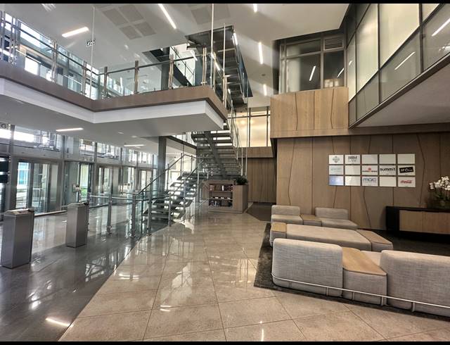 9M² SERVICED OFFICE TO LET IN ROSEBANK